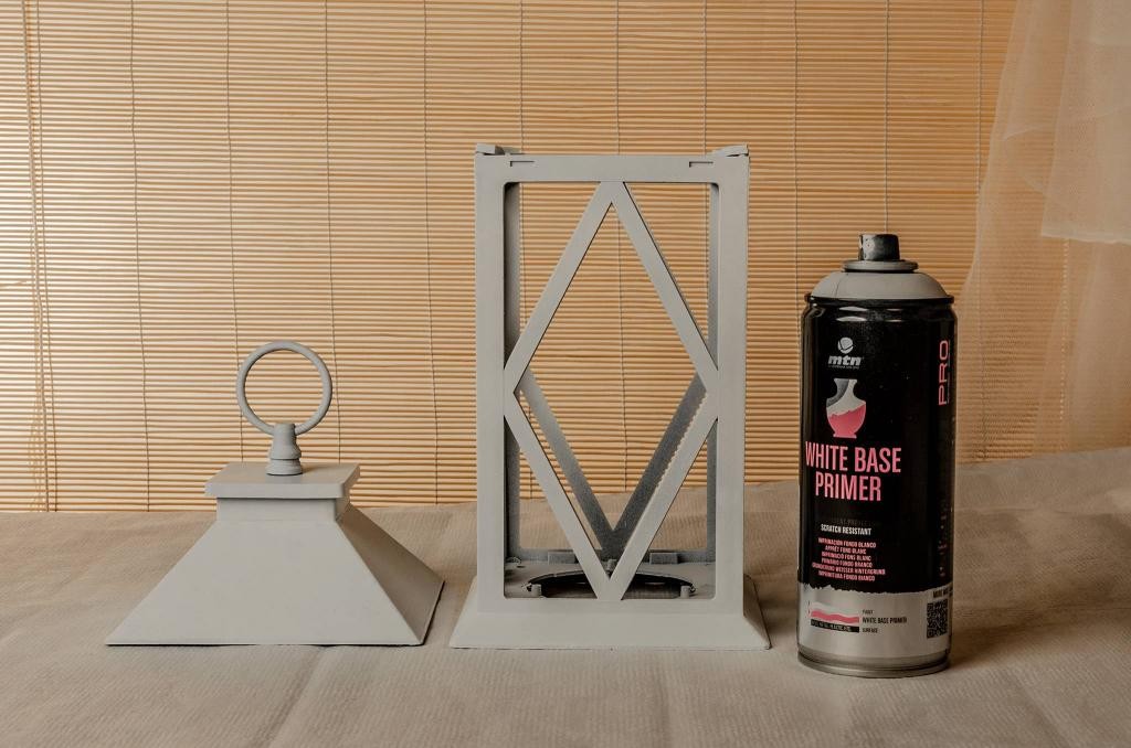 MTN PRO Matt White Base Primer (Fluorescent Color use Primer)