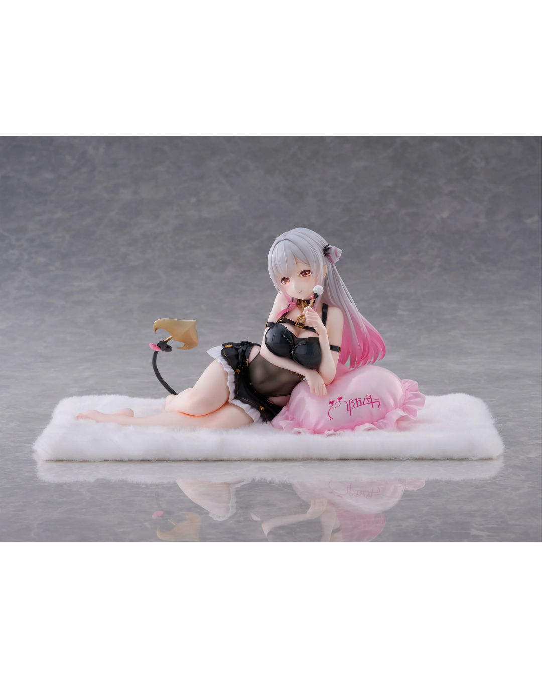 [pre-order] 周防パトラ(Patra Suou)  Gaming clothes version 1/6 Figure (H: ~130mm)