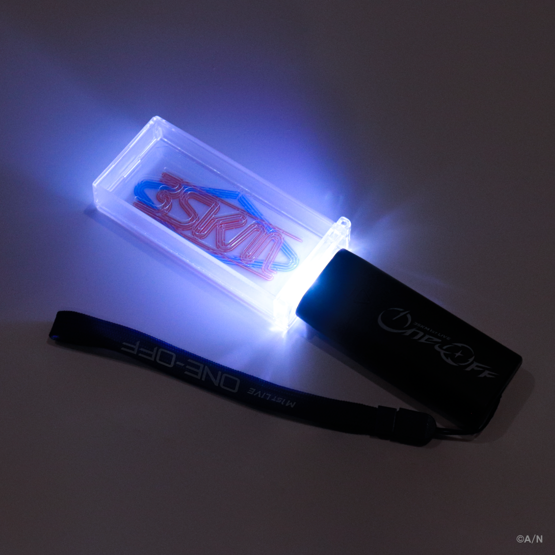 [Pre-order] Nijisanji 【3SKM 1st LIVE “One-Off”】ペンライト(Penlight)