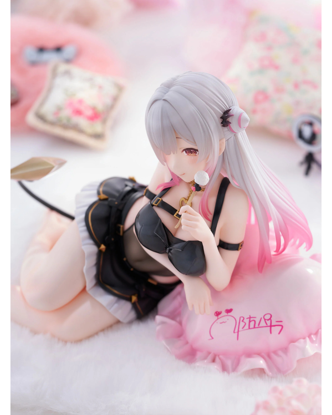 [pre-order] 周防パトラ(Patra Suou)  Gaming clothes version 1/6 Figure (H: ~130mm)