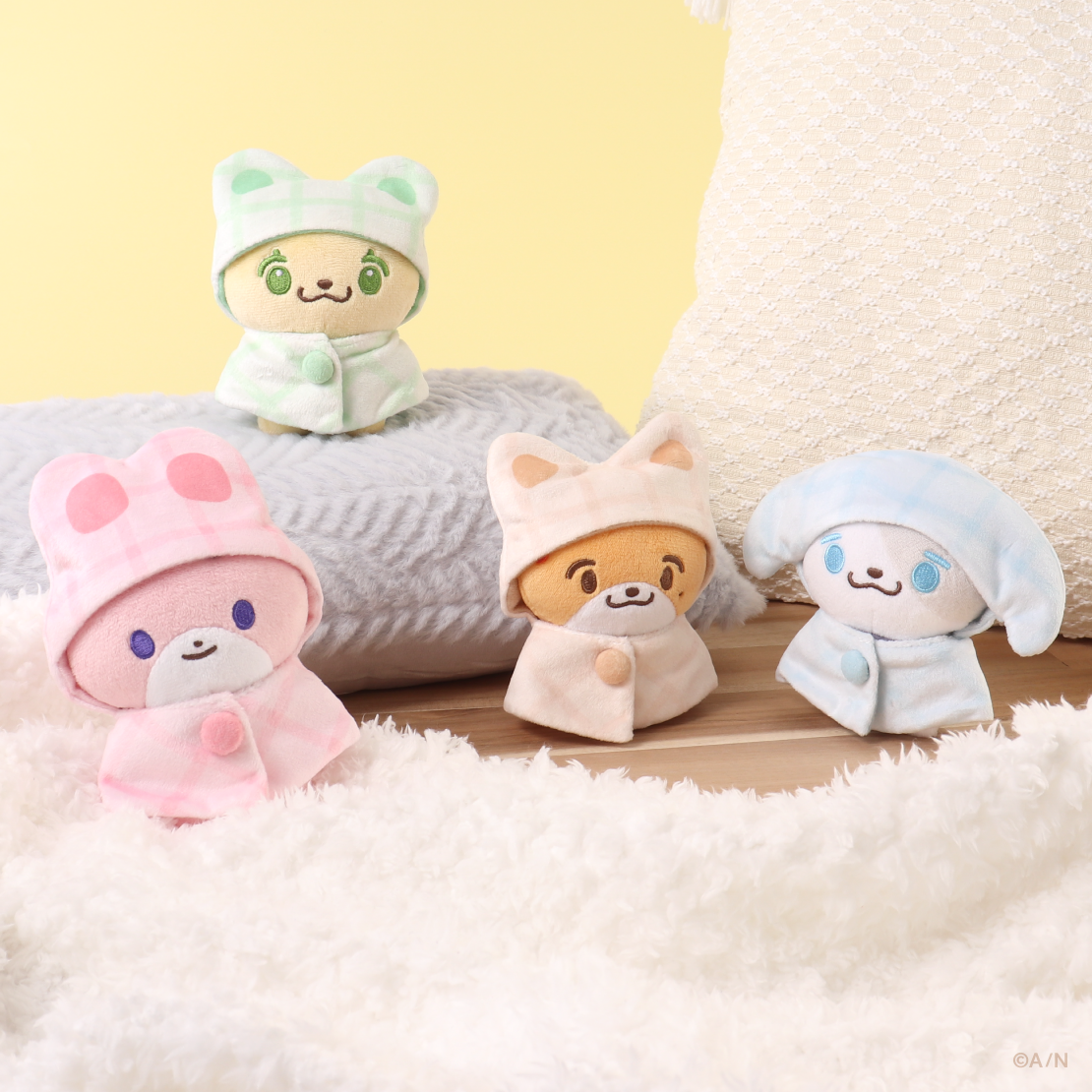 [Pre-order] Nijisanji 【にじたうんかすたむ おうちすたいる】フードつきポンチョ(Hooded cape)