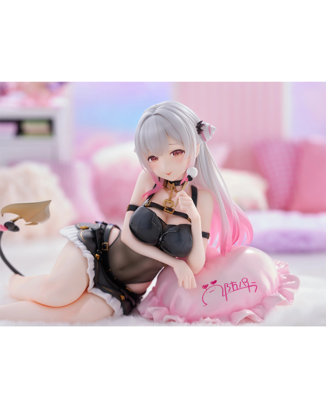 [pre-order] 周防パトラ(Patra Suou)  Gaming clothes version 1/6 Figure (H: ~130mm)