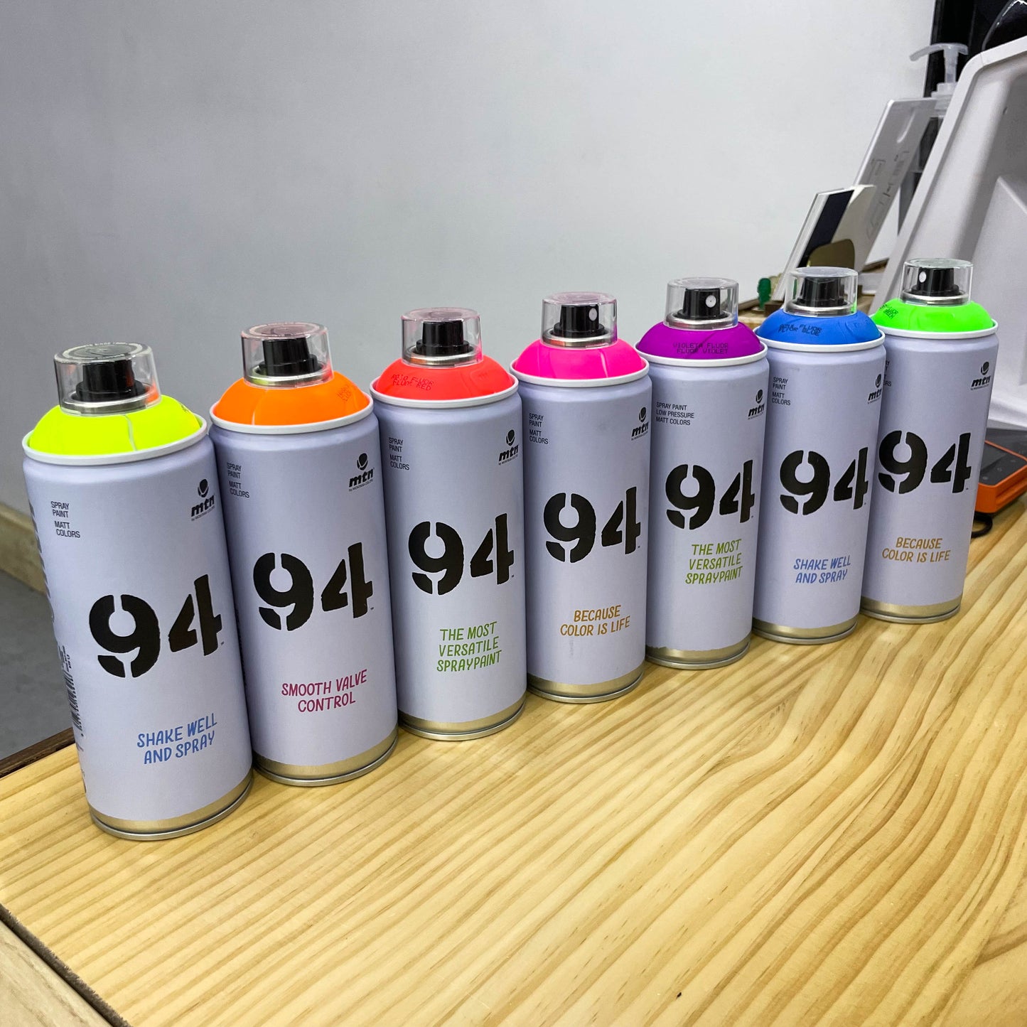 MTN 94 Fluorescent